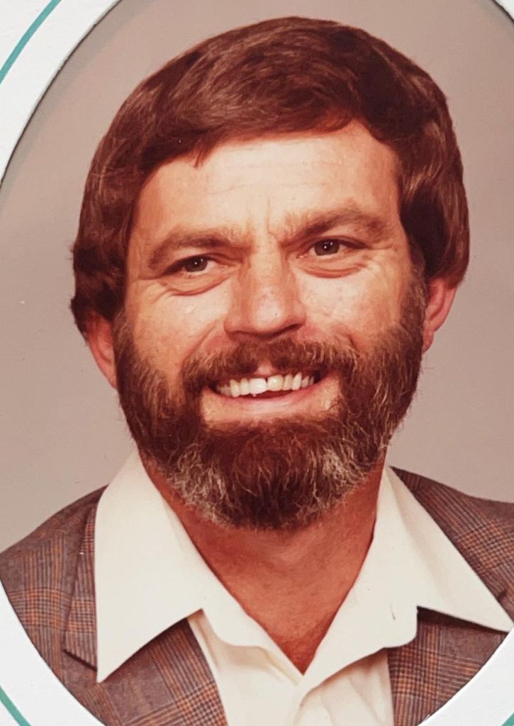 Dwight Brown Profile Photo