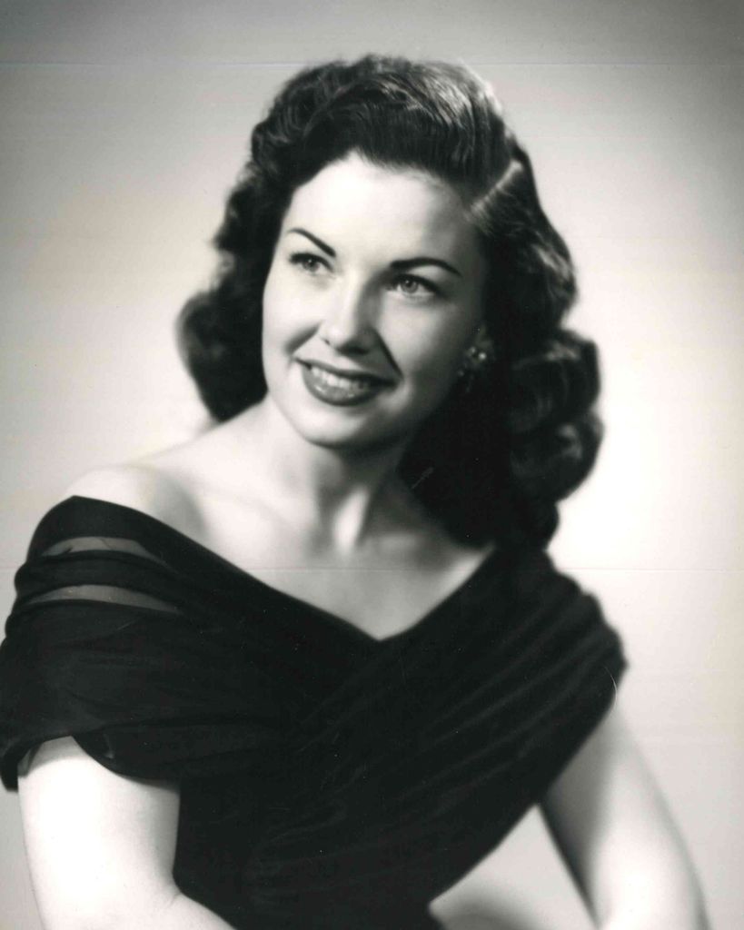 Velta Lee Hutchison Profile Photo