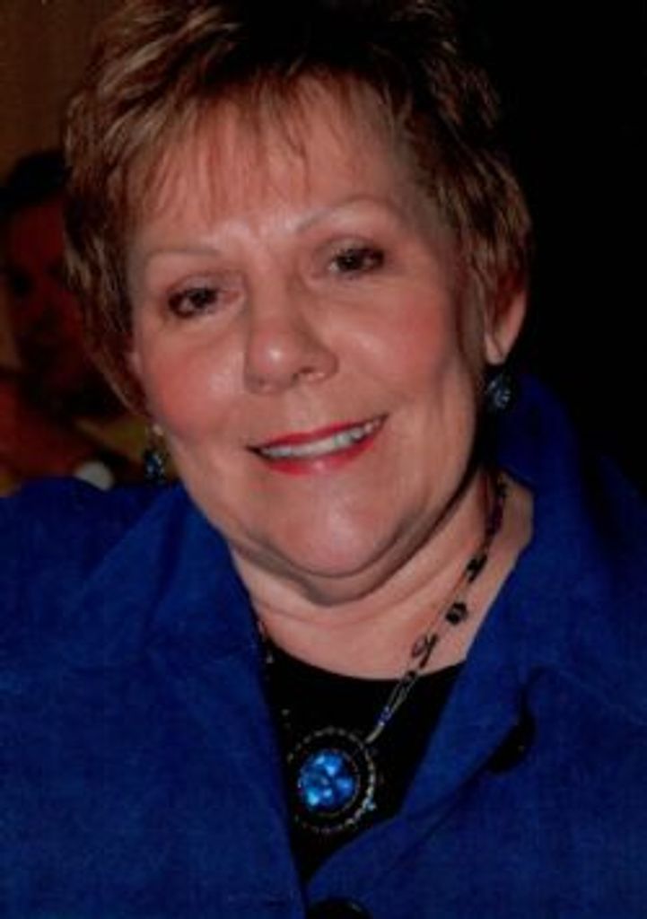 Elaine Tonnesen Profile Photo
