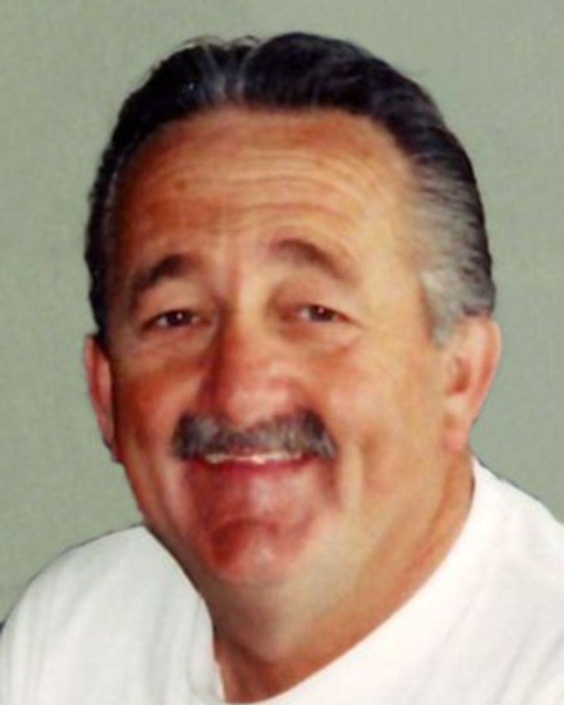 Warren "Tubby" E. Mitchell Profile Photo