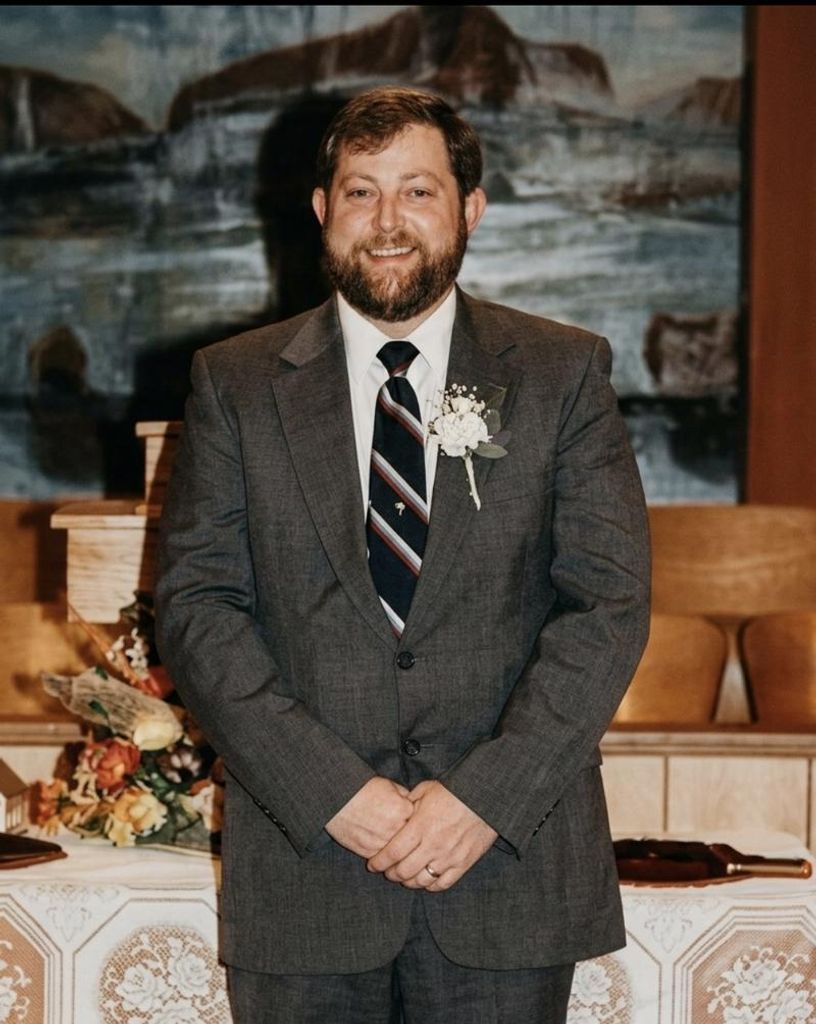Kenny Jones Profile Photo