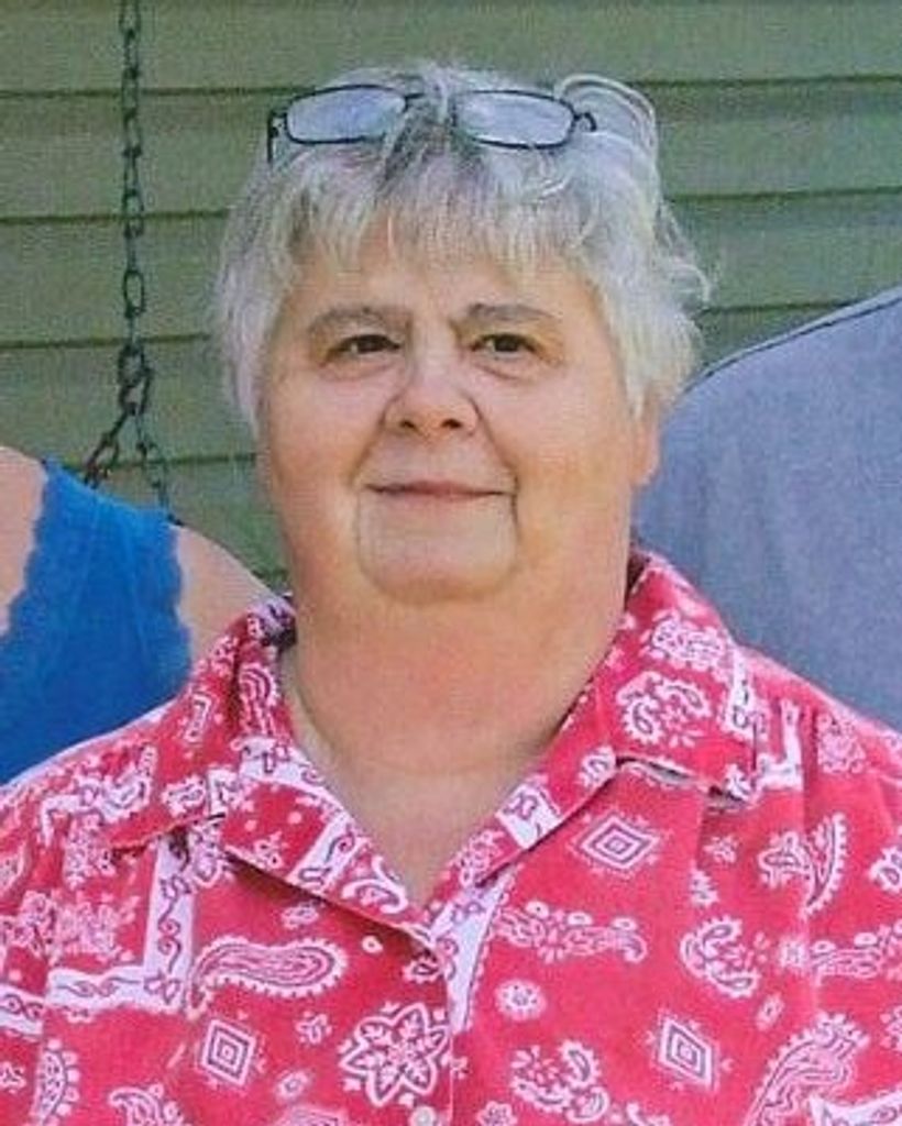 Paula Marie Breitenbach Profile Photo