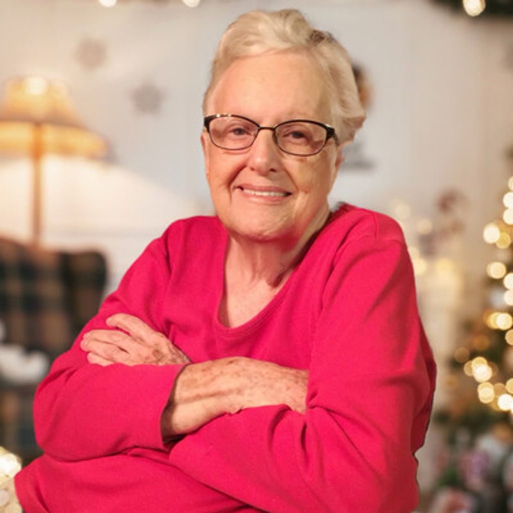 Elizabeth Wallace Profile Photo