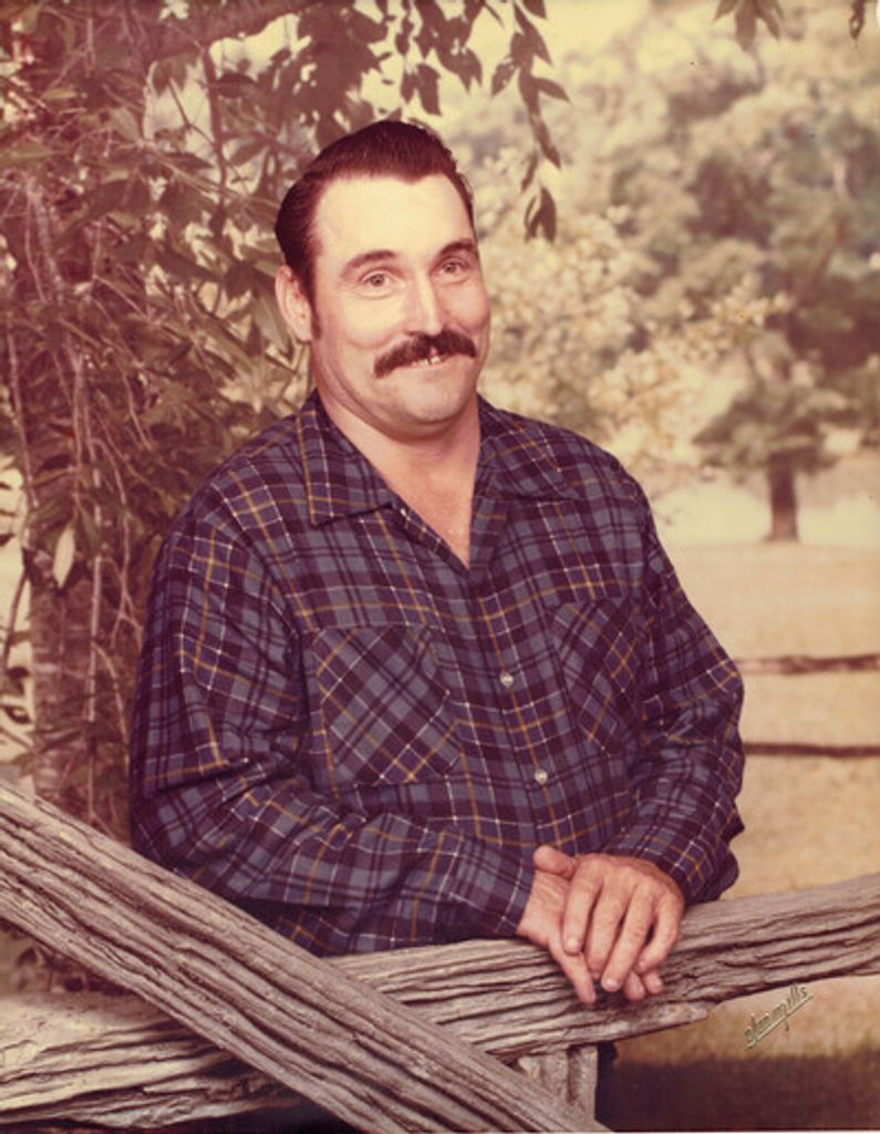 William Ray Reinhardt Profile Photo