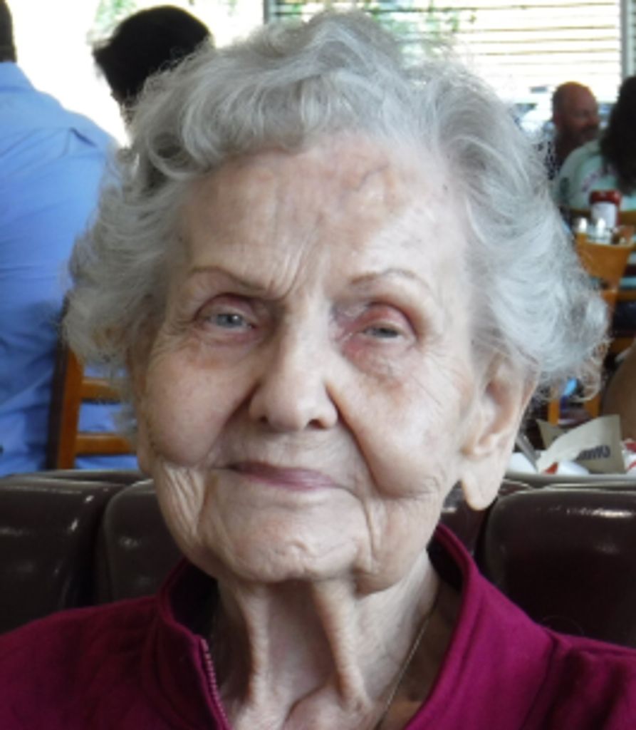 Mary Papinko Profile Photo