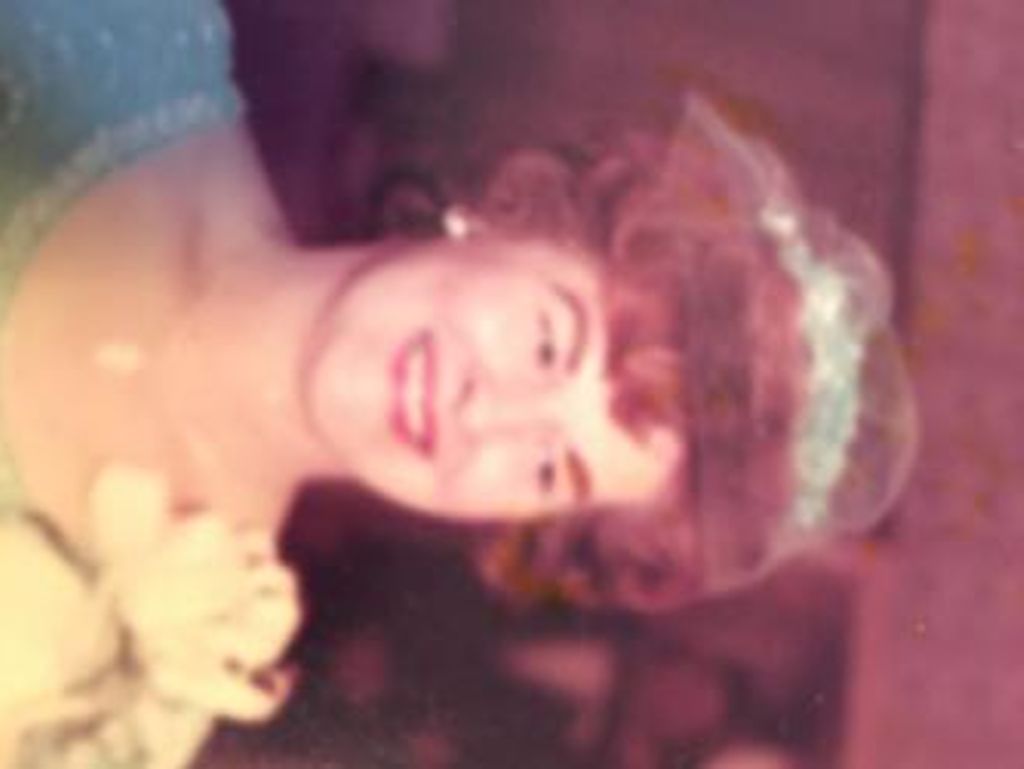 Helen Marie (Servansky) Walsh