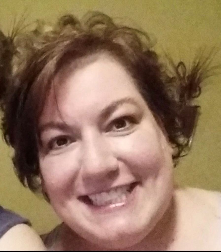 Kim Colucci Profile Photo