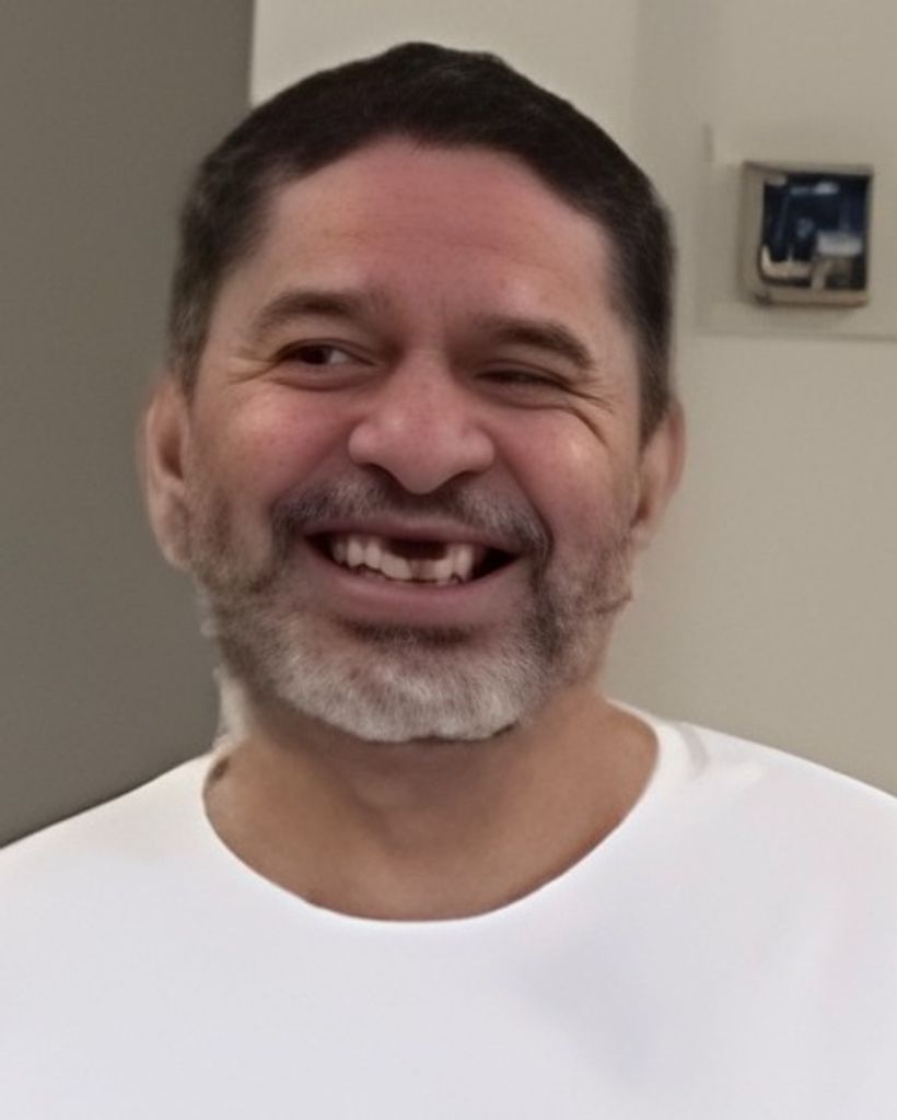 Moises Rivera Profile Photo