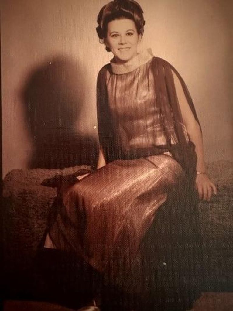 Marion Erika Schweitzer