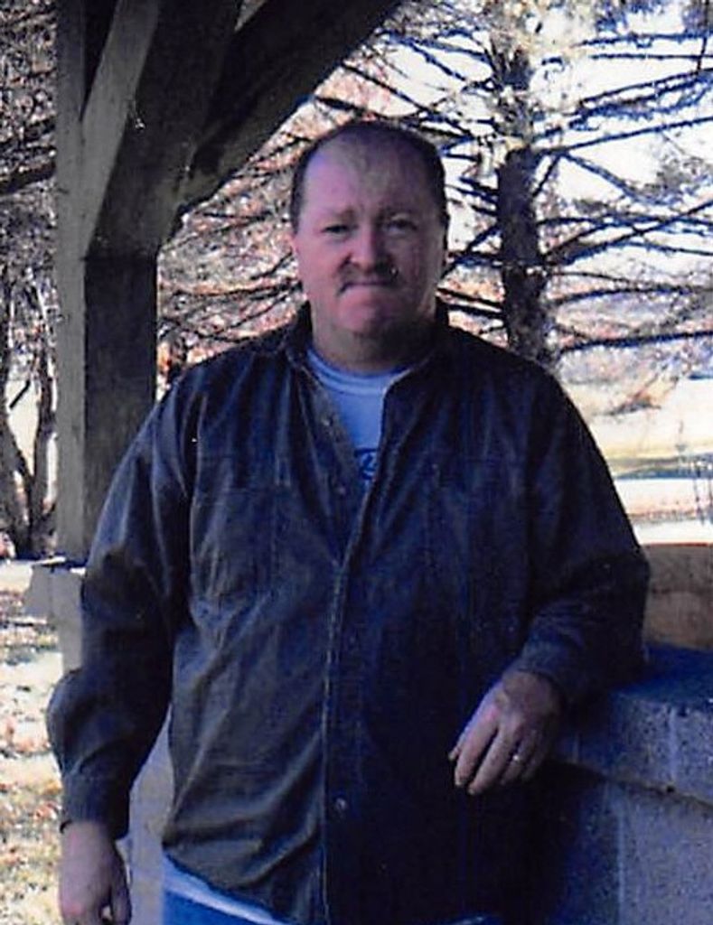Kevin Russell Lennie Profile Photo