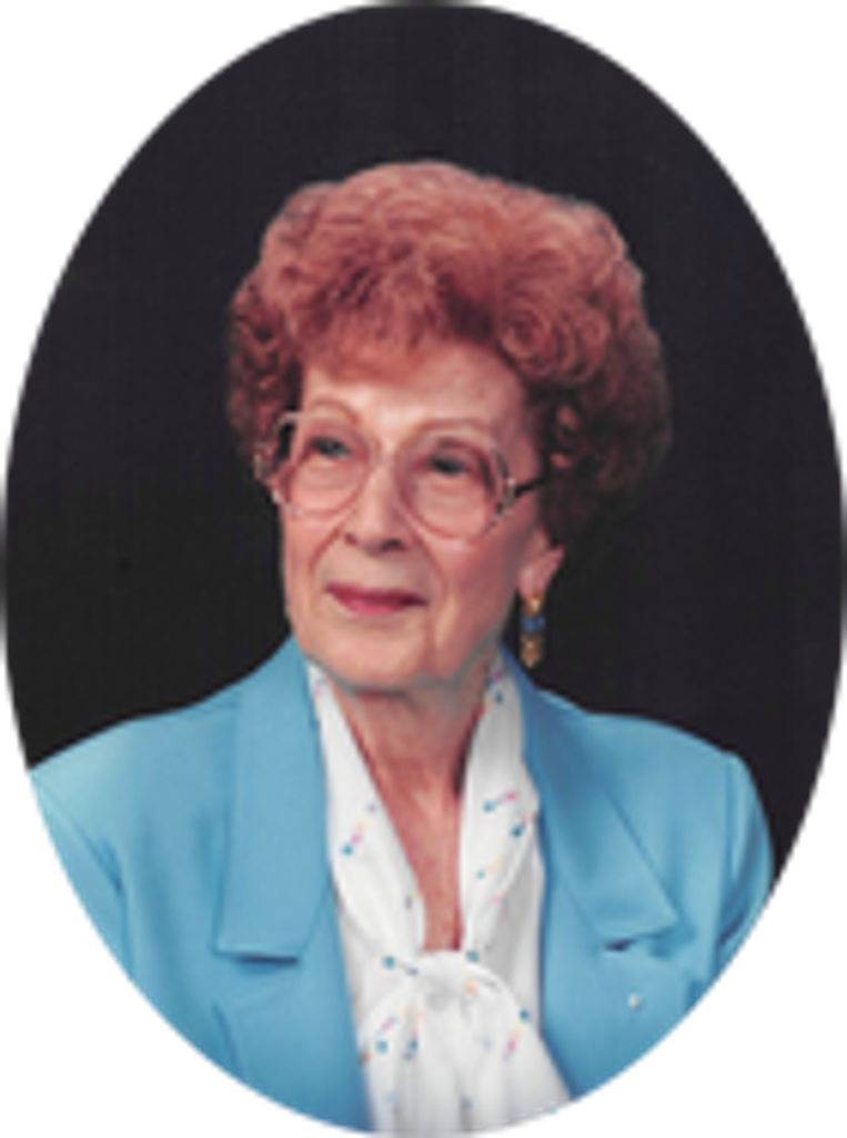 Lorraine Webb (Maxwell)