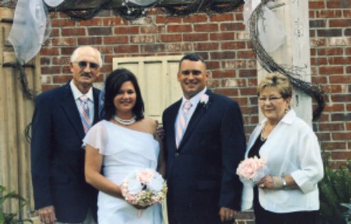 Linda Louise Blackmon photo gallery thumbnail 33 of 35