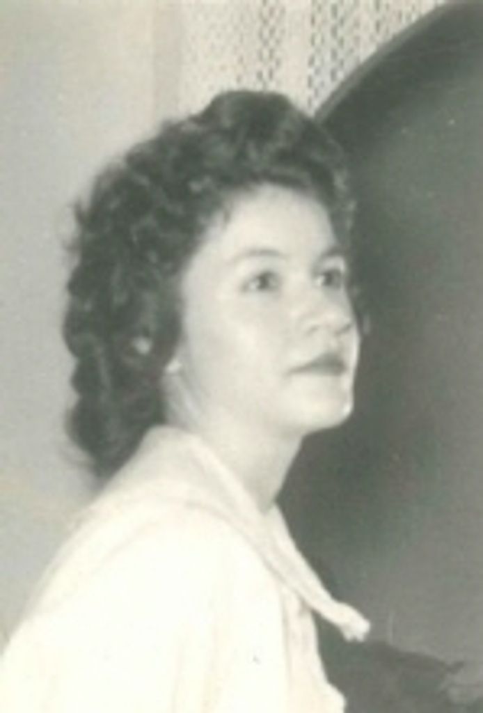 Della Julia Saas Profile Photo