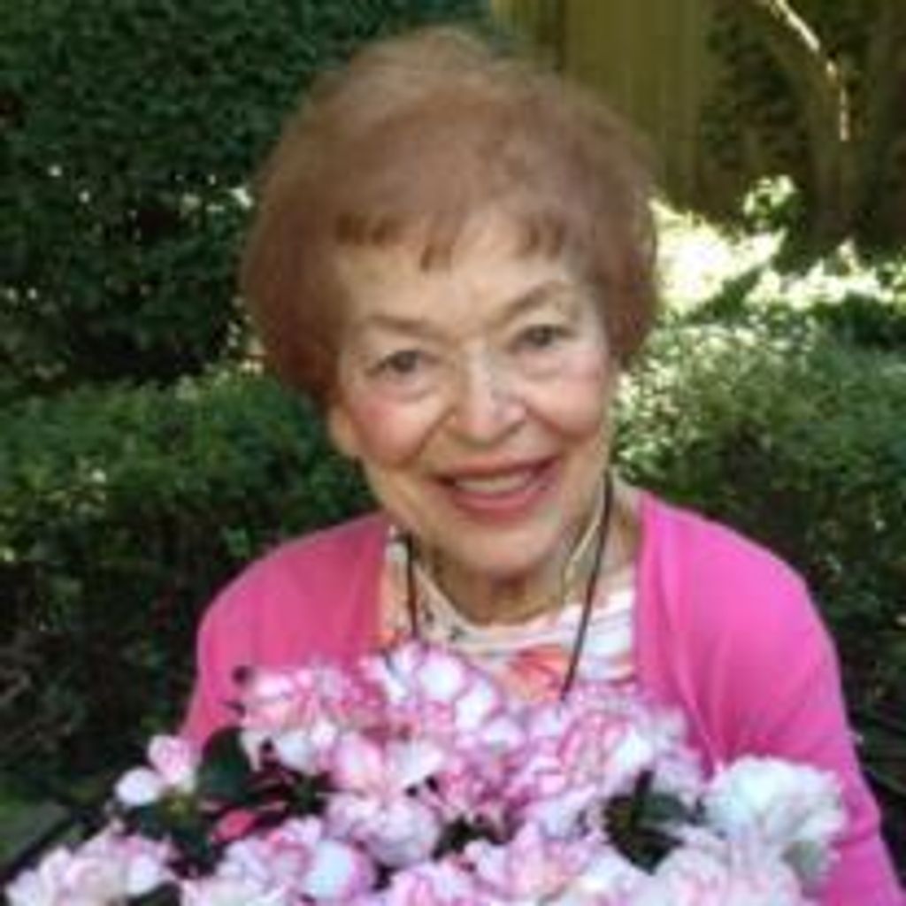 Evelyn Blades