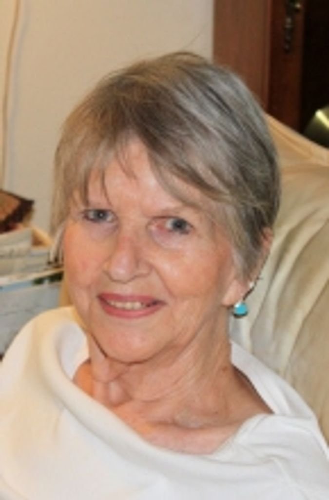 Della B. Holmen