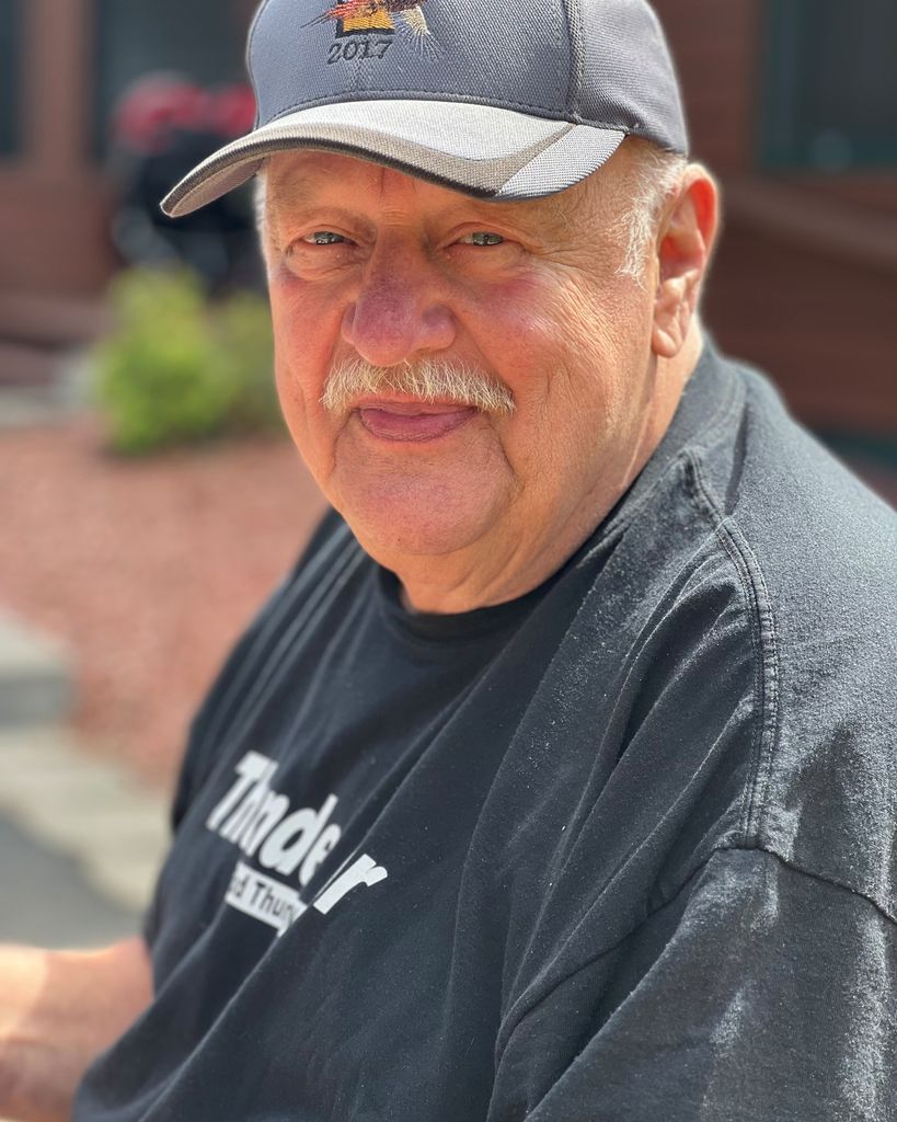Robert "Curt" Hanson Profile Photo