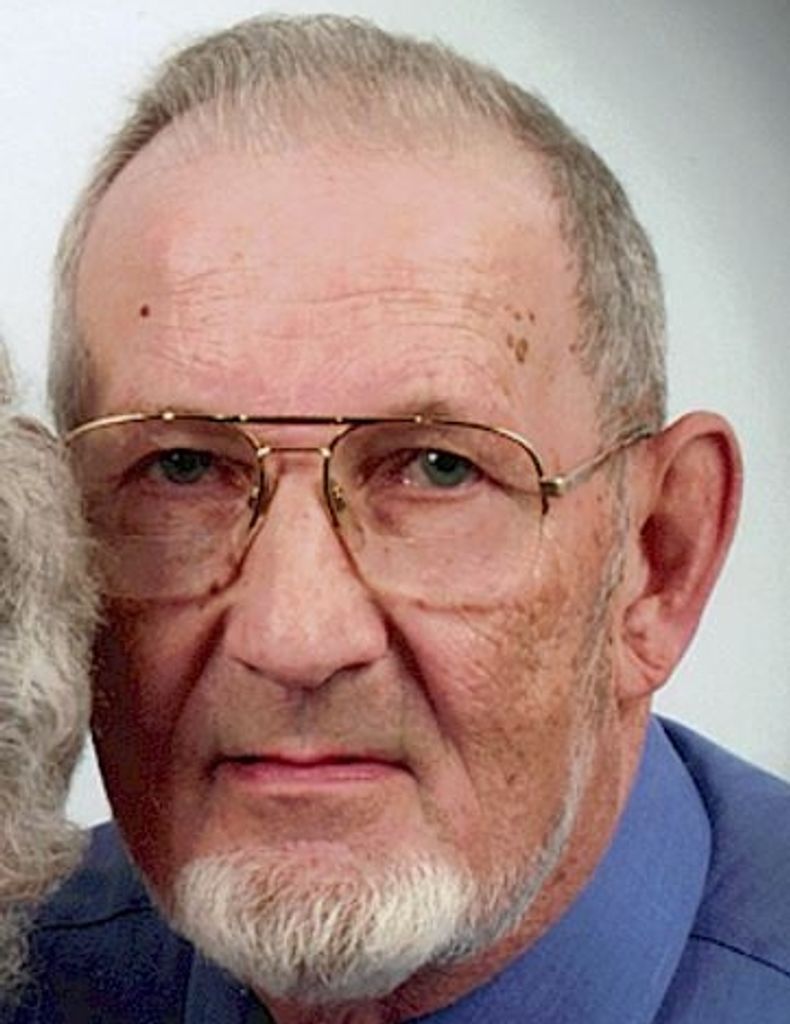 Roger Carl Mchenry Profile Photo