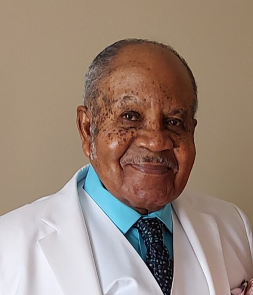 Edward Tatum Profile Photo