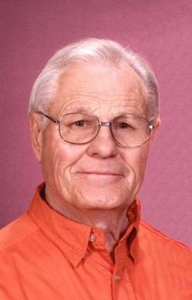 Richard "Dick" L. Dahms Profile Photo