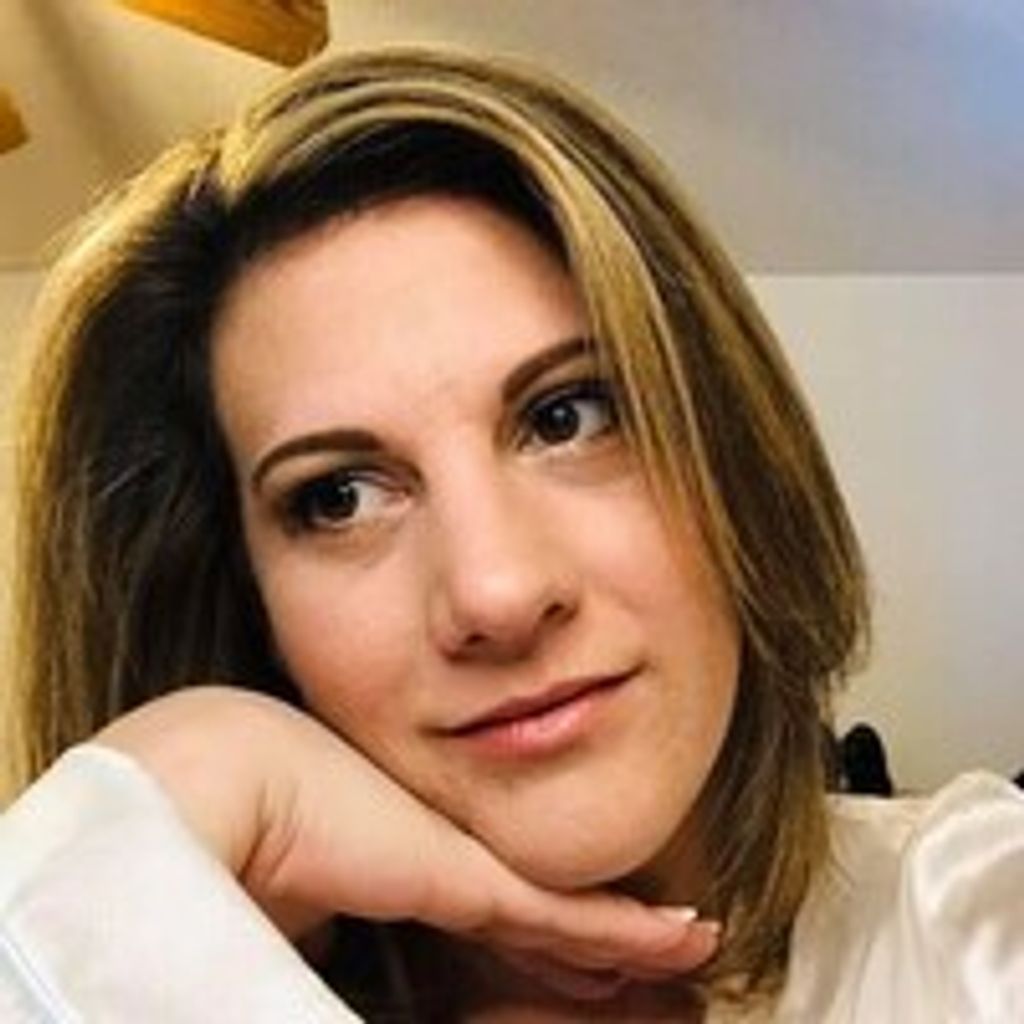 Holly Leigh Woodall Profile Photo