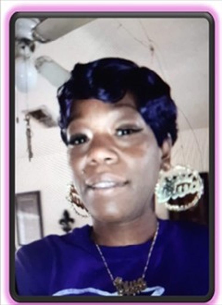 Liza Tleshia Walker