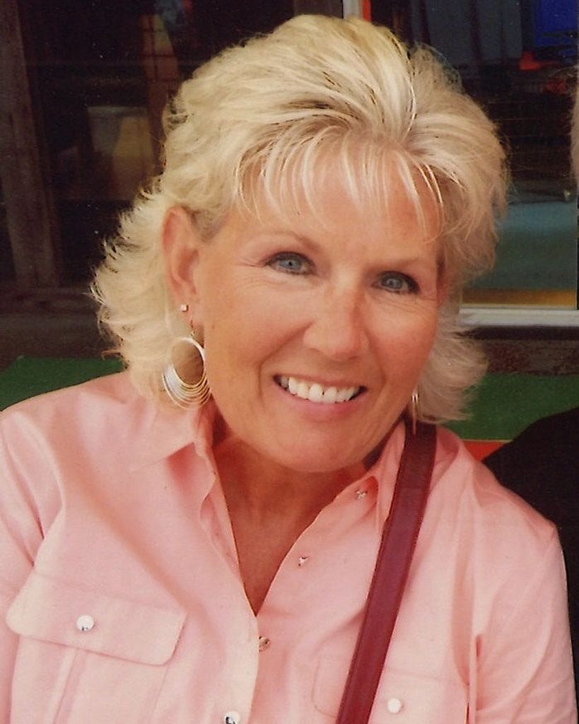 Christine Dwire Profile Photo