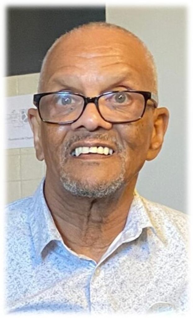 Larry Excolin Mcivor Profile Photo