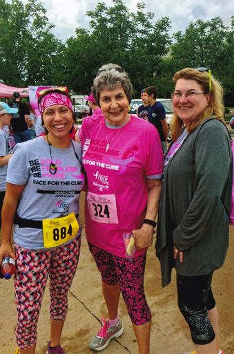 Linda Faye Lentz photo gallery thumbnail 41 of 44