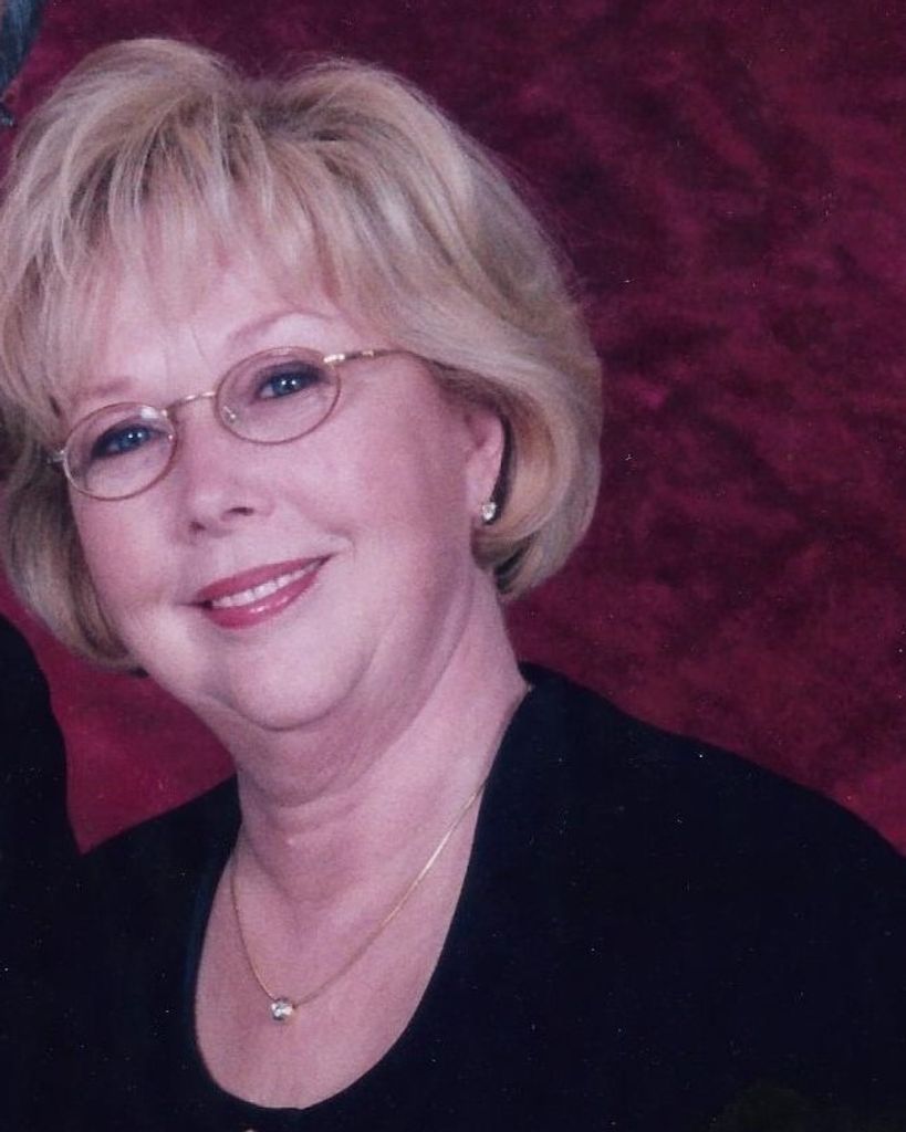 Saundra Sue Pettigrew Profile Photo