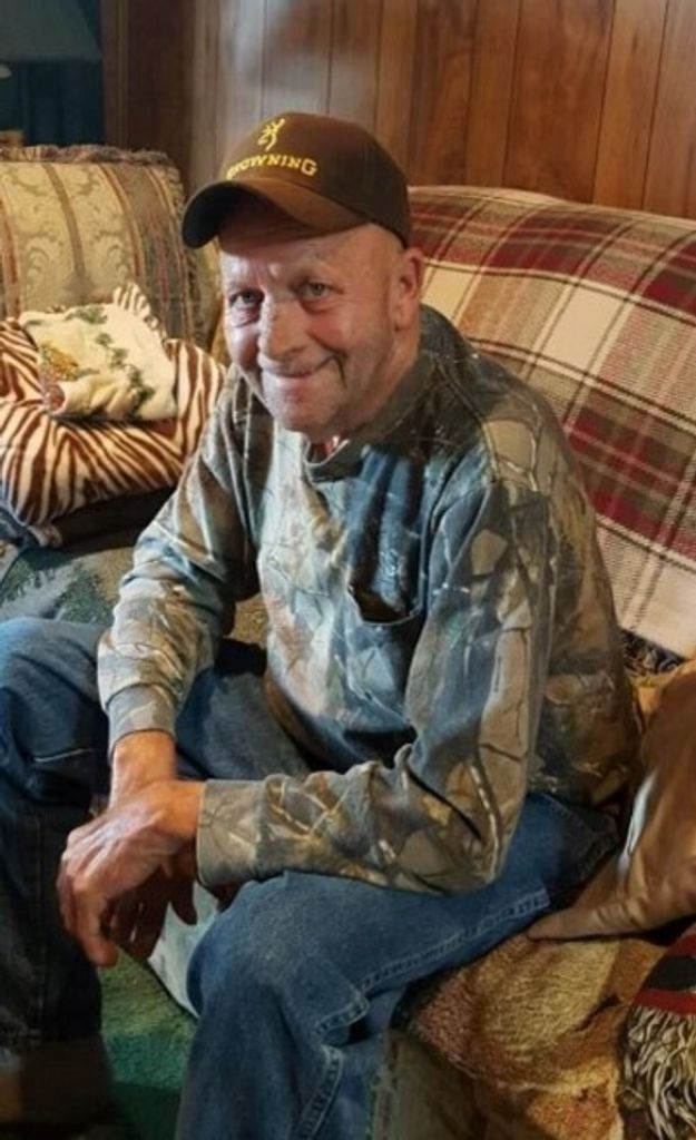 Carl Ray Brewer Profile Photo