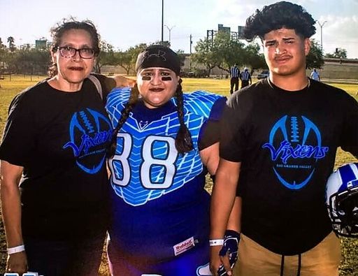 Irma Ayala photo gallery thumbnail 17 of 141