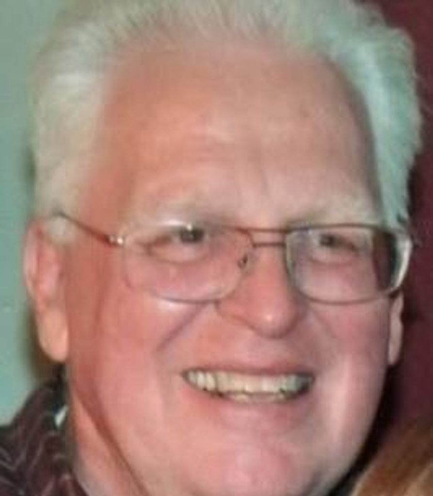 Russell Gilbert Profile Photo