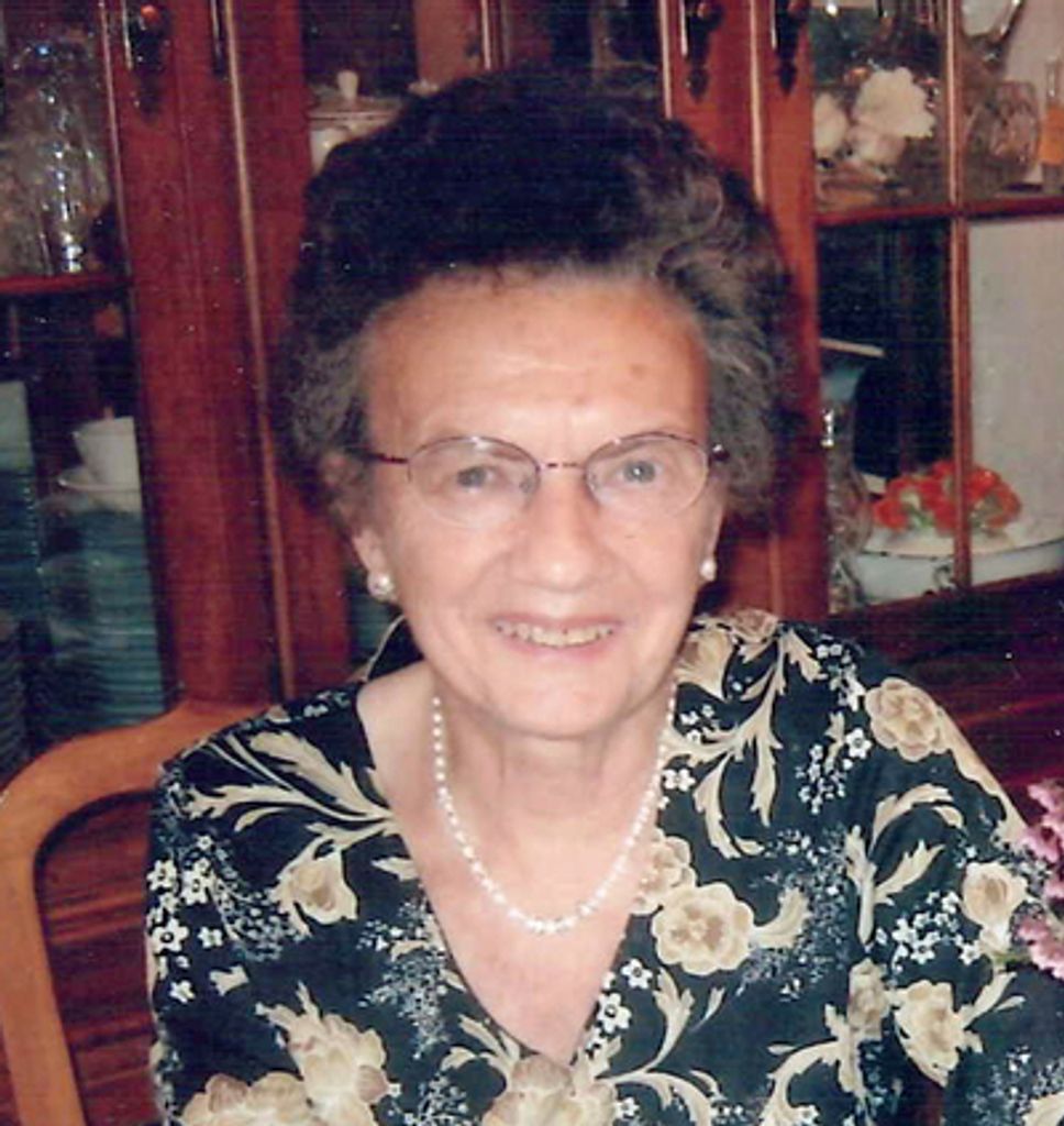 Steffie Rose "Stella" Collins