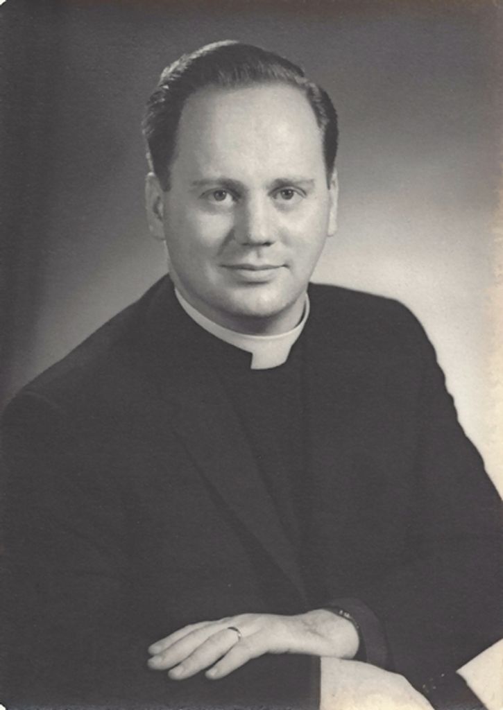 Klaus G.W. Molzahn Profile Photo