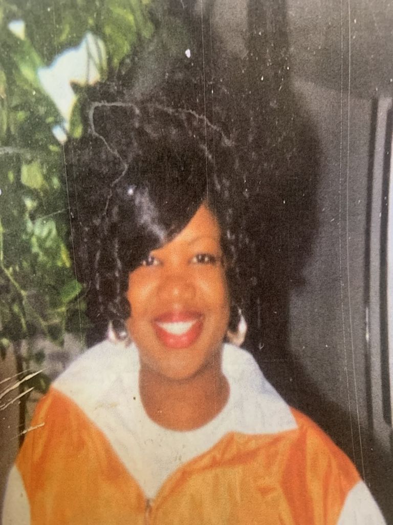 Kim Robertson Profile Photo