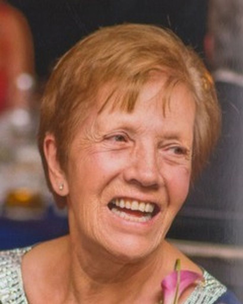 Elena Carrelli Profile Photo