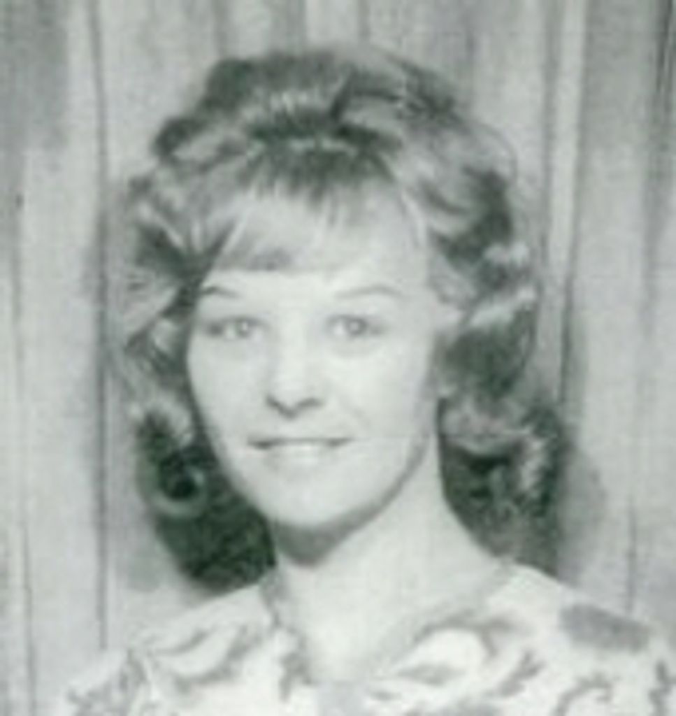 Bessie 'Shorty' Marion (Davault) Craig