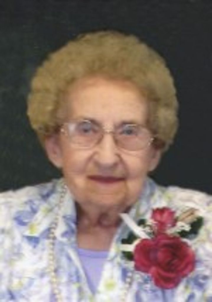 Maxine Coufal Profile Photo