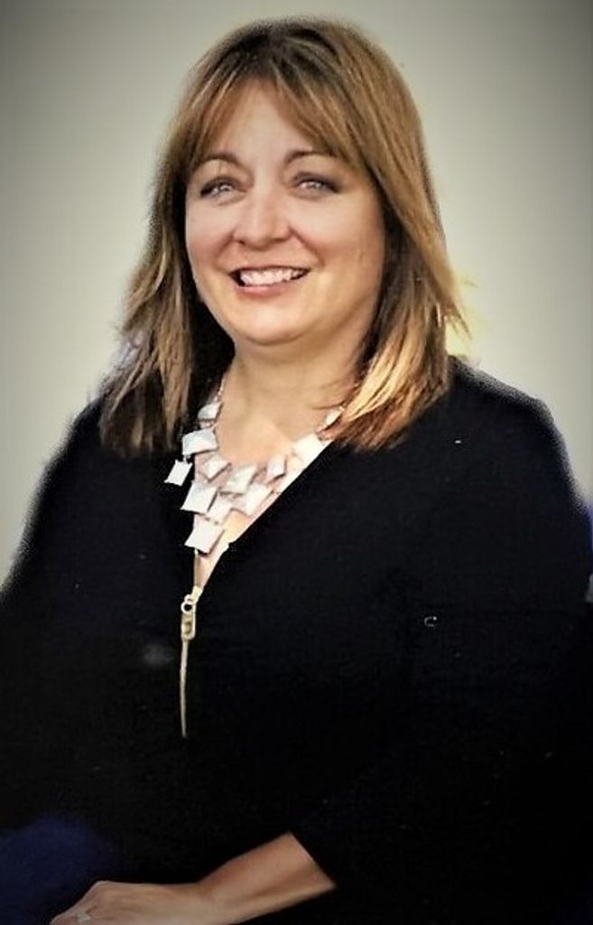 Tracey Lynne Crist Profile Photo