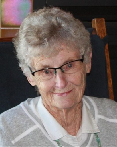 Lois Gene Peterson's obituary image