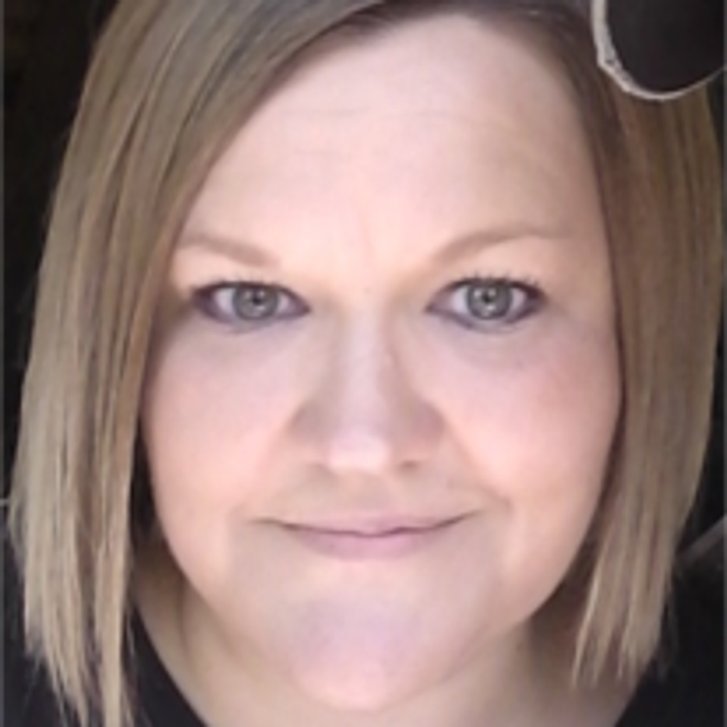 Gwen Graves Profile Photo