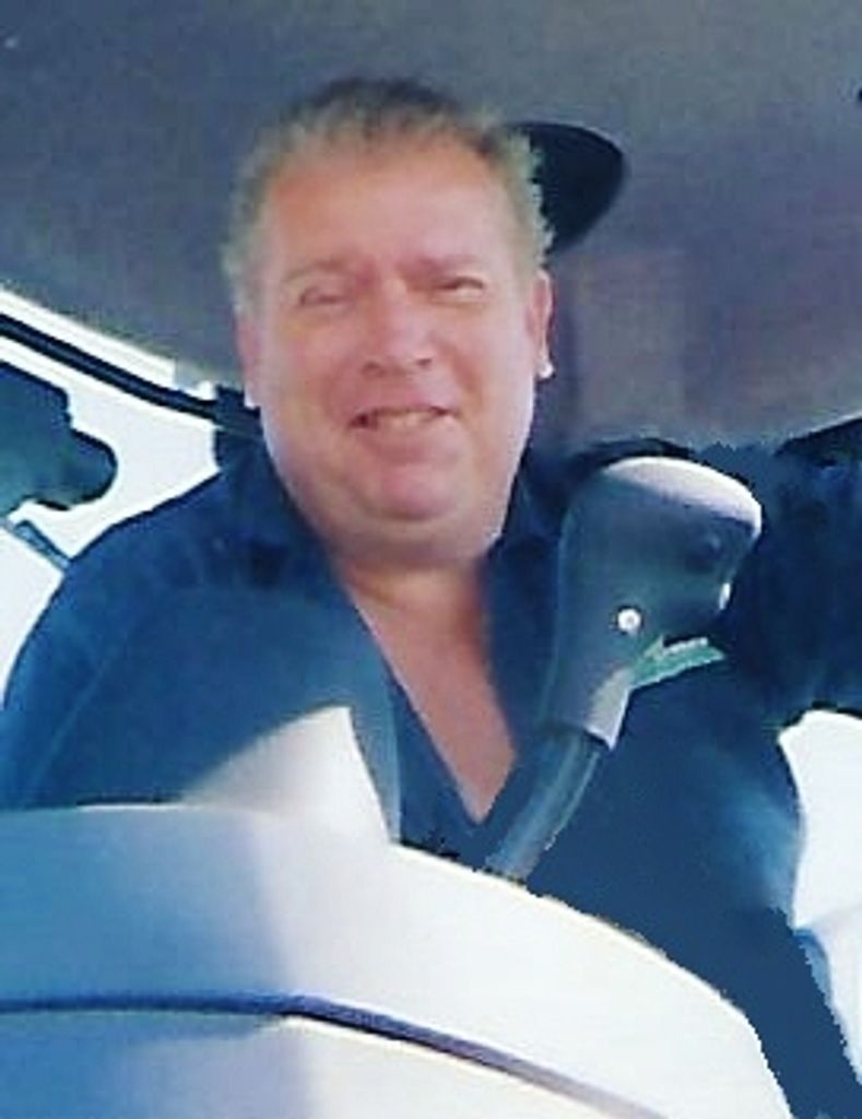 Michael Todd Holland Profile Photo