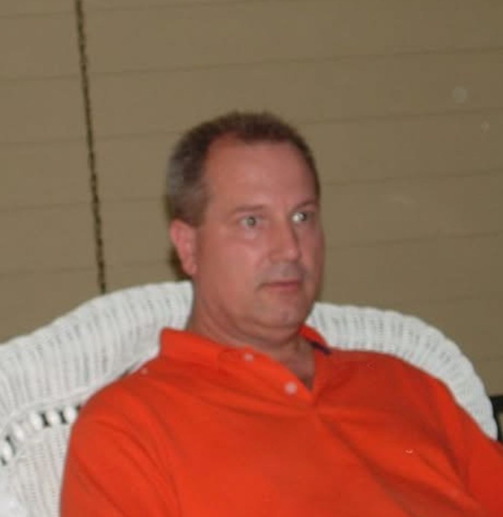 Eric Theller Profile Photo