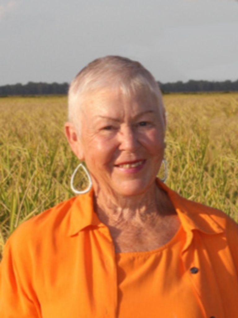 Louise Henard Profile Photo