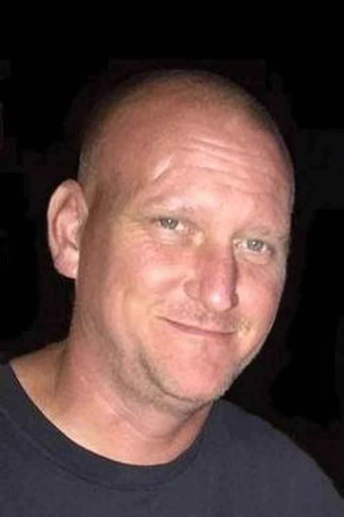 Craig William Less