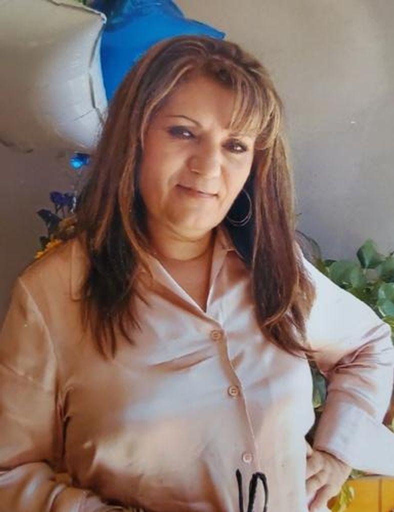 Carmen Gamino Profile Photo