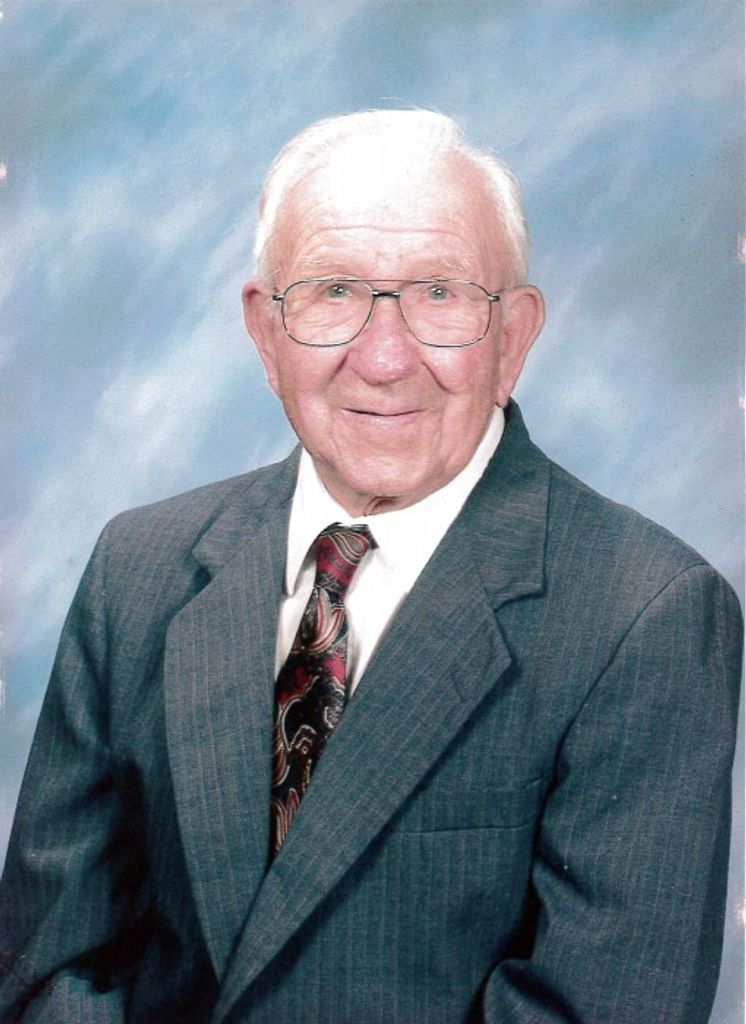 Willard Buchholz