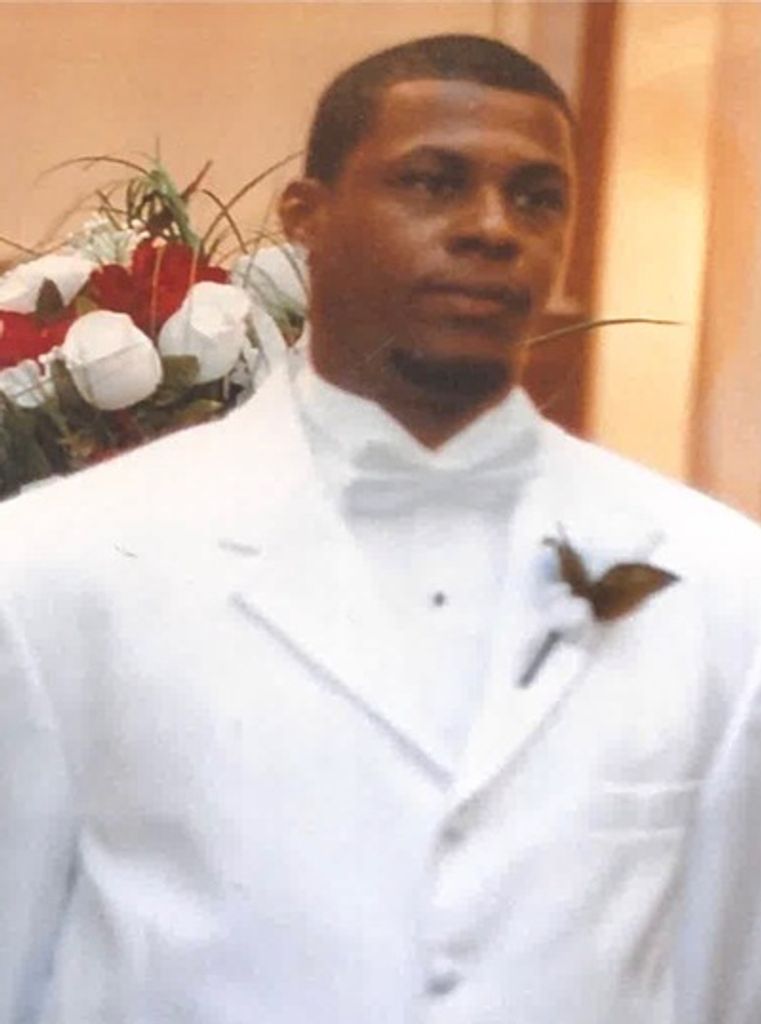 Marc Raphael Barnes Profile Photo