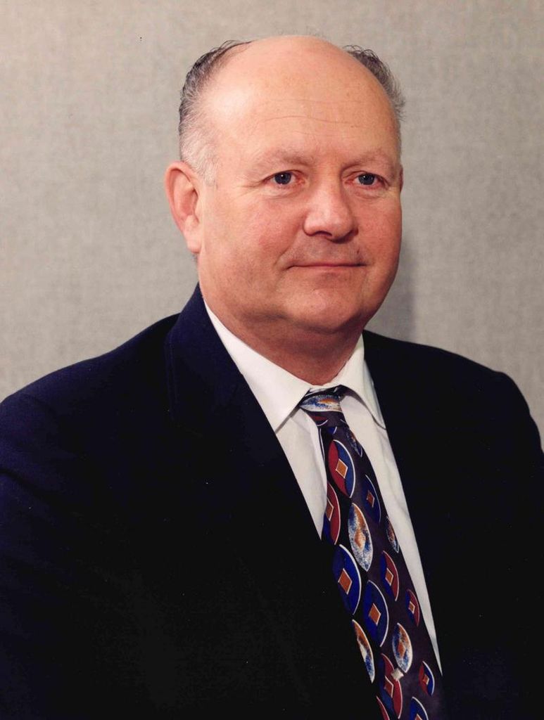 Thomas Edward Ryan Profile Photo