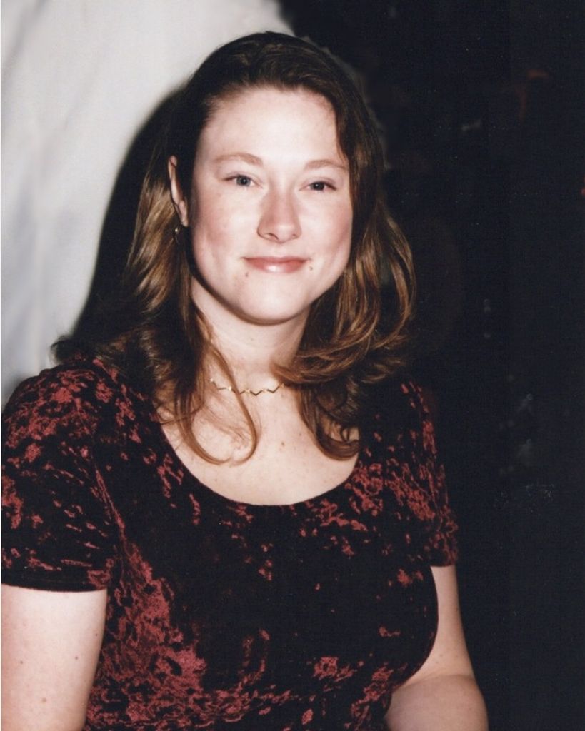 Jennifer Judith Taht Profile Photo